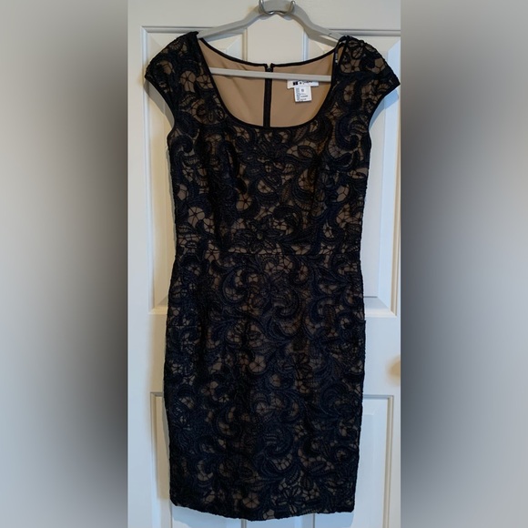 Tadashi Shoji Dresses & Skirts - T by Tadashi black lace dress. Size 10. EUC